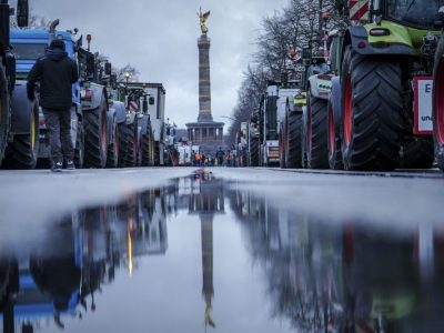 240115102849-05-german-farmers-protest-011524-cAFyaL.jpg